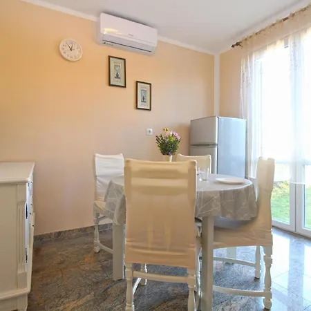 Fuer 4 Personen Ca 48 Qm In Fazana, Istrien Istrische Riviera